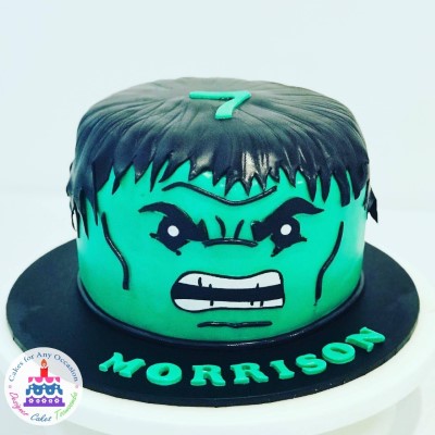 Hulk Fondant Cake.jpg